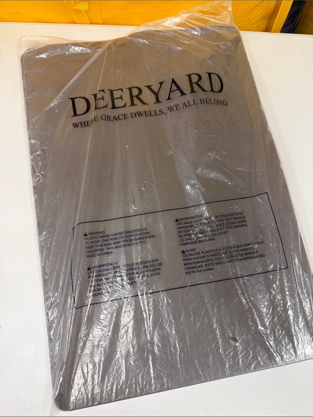 5 piece DEERYARD Solid Colored Coffee Brown full size placemats non slip new